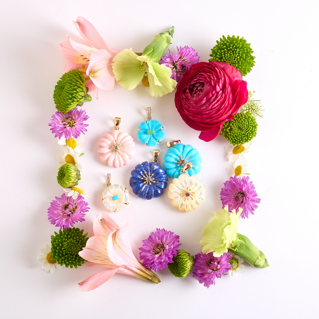 JOY Mother of Pearl Carved Daisy Pendant in Solid Gold