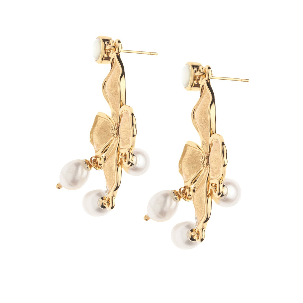 JOY Periwinkle Pearl Earrings