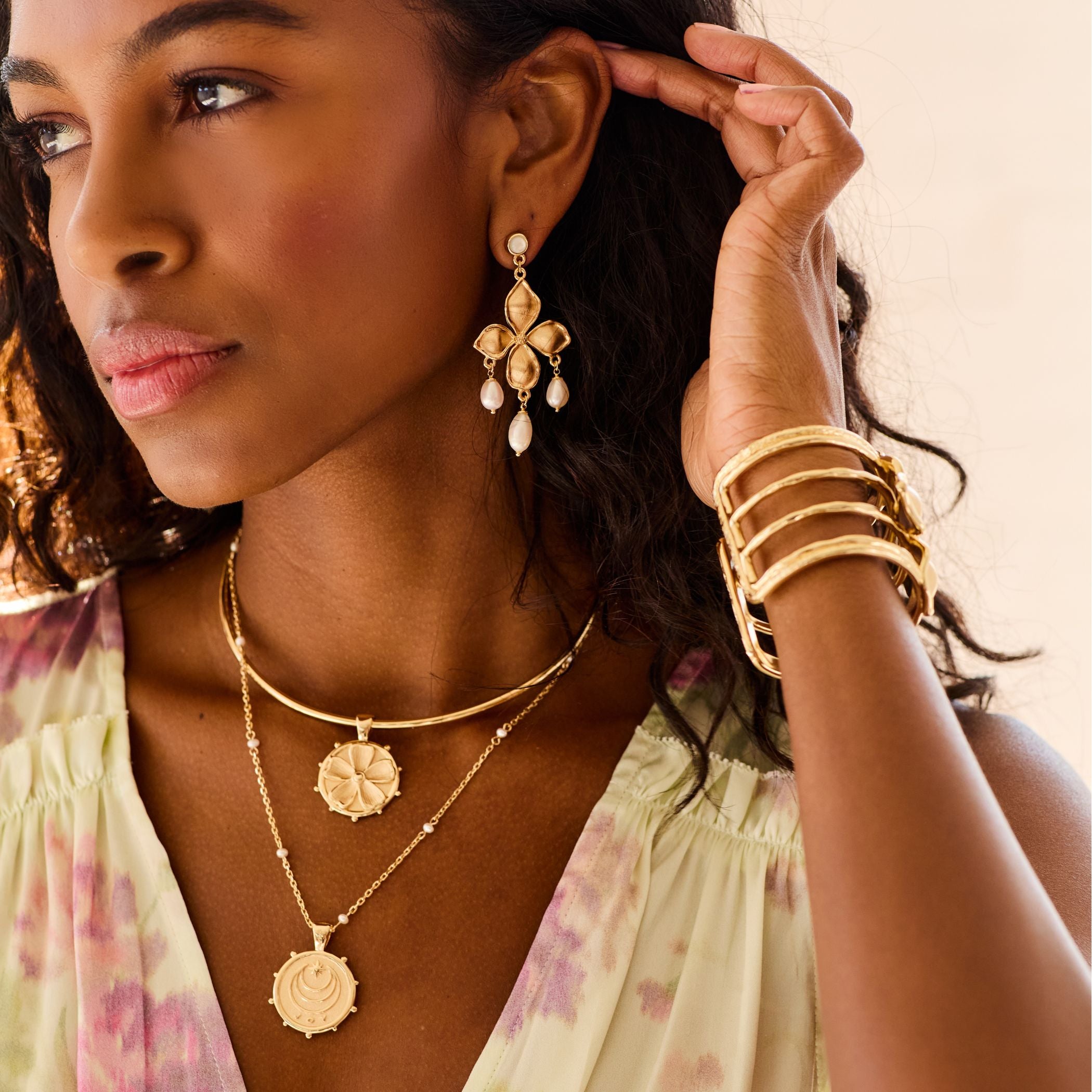 JOY Periwinkle Pearl Earrings