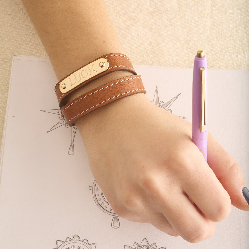 LUCKY Engravable Leather Cuff